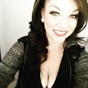 Meet your Posher, Falisha